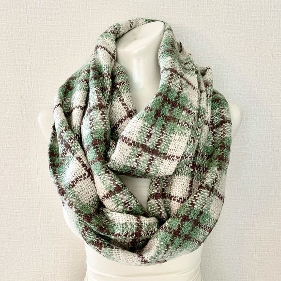 FADIVI NY, Blanket Weave Plaid Infinity Scarf, Minty Sage, Ivory, Brown,… - Picture 1 of 7